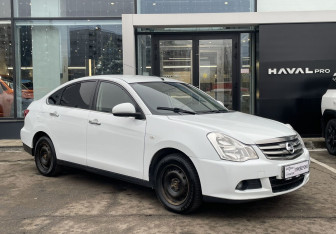 Подержанный автомобиль Nissan Almera Sedan 2018 года (3 фото)