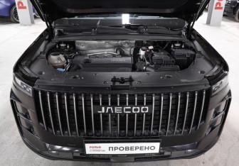 Подержанный автомобиль Jaecoo J7 2023 года (9 фото)
