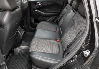 Подержанный автомобиль Москвич 3 2023 года (17 фото)