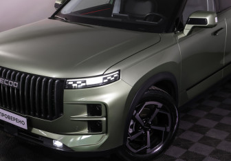 Подержанный автомобиль Jaecoo J7 2024 года (25 фото)