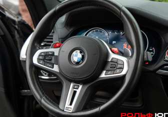 Подержанный автомобиль BMW X3 M 2019 года (11 фото)
