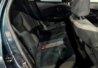 Подержанный автомобиль Nissan Juke 2012 года (10 фото)