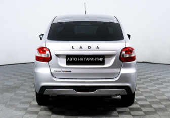 Подержанный автомобиль LADA (ВАЗ) Granta Sedan 2022 года (6 фото)