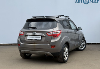 Подержанный автомобиль Changan CS35 2014 года (5 фото)
