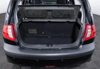 Подержанный автомобиль Hyundai Getz 2010 года (16 фото)