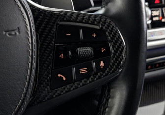 Подержанный автомобиль BMW X6 2022 года (30 фото)