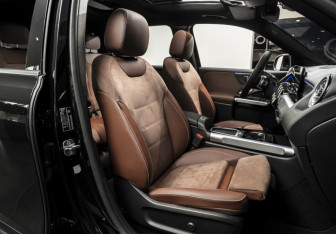 Новый Mercedes-Benz GLB 2025 (21 фото)