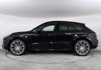 Подержанный автомобиль Porsche Macan 2014 года (8 фото)
