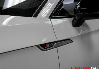 Подержанный автомобиль Audi A5 Coupe 2019 года (37 фото)