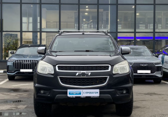 Подержанный автомобиль Chevrolet TrailBlazer 2012 года (2 фото)