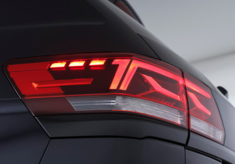 Подержанный автомобиль Volkswagen Teramont 2021 года (24 фото)