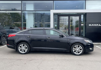 Подержанный автомобиль Kia Optima Sedan 2012 года (4 фото)