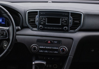 Подержанный автомобиль Kia Sportage 2016 года (14 фото)