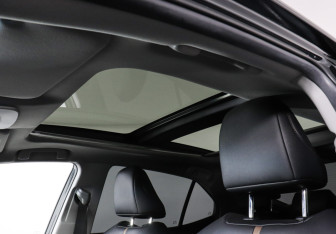 Подержанный автомобиль Toyota Camry Sedan 2023 года (13 фото)