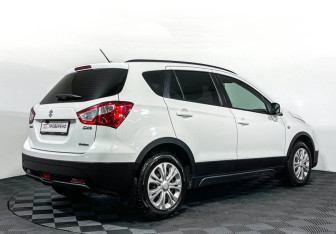 Подержанный автомобиль Suzuki SX4 Hatchback 2021 года (5 фото)