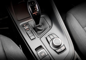 Подержанный автомобиль BMW X1 2019 года (25 фото)