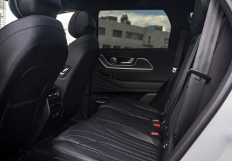 Подержанный автомобиль Chery Tiggo 9 2024 года (18 фото)