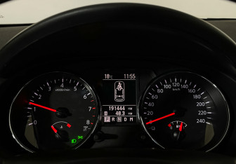 Подержанный автомобиль Nissan Qashqai 2010 года (11 фото)