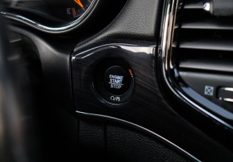 Подержанный автомобиль Jeep Grand Cherokee 2019 года (28 фото)