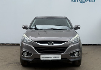 Подержанный автомобиль Hyundai ix35 2015 года (2 фото)