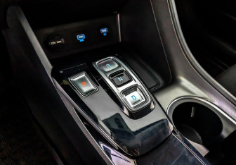 Подержанный автомобиль Hyundai Sonata 2023 года (26 фото)