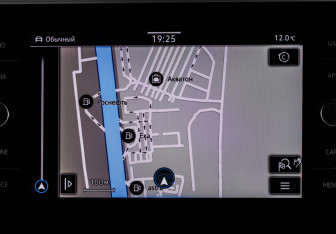 Подержанный автомобиль Volkswagen Teramont 2021 года (24 фото)