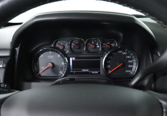 Подержанный автомобиль Chevrolet Tahoe 2016 года (11 фото)