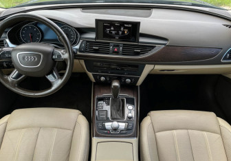 Подержанный автомобиль Audi A6 Sedan 2016 года (12 фото)