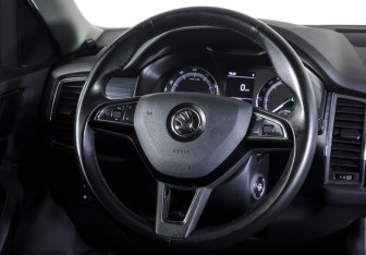 Подержанный автомобиль Skoda Kodiaq 2019 года (13 фото)