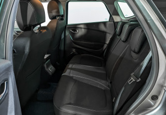 Подержанный автомобиль Renault Kaptur 2021 года (16 фото)