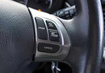 Подержанный автомобиль Subaru Forester Suv 2011 года (19 фото)