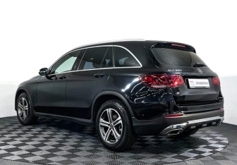 Подержанный автомобиль Mercedes-Benz GLC Coupe 2020 года (7 фото)