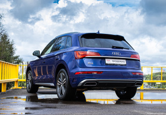 Подержанный автомобиль Audi Q5 2021 года (6 фото)