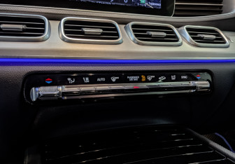 Подержанный автомобиль Mercedes-Benz GLE 2019 года (25 фото)