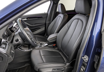 Подержанный автомобиль BMW X2 2022 года (20 фото)