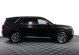 Подержанный автомобиль Hyundai Palisade 2022 года (4 фото)