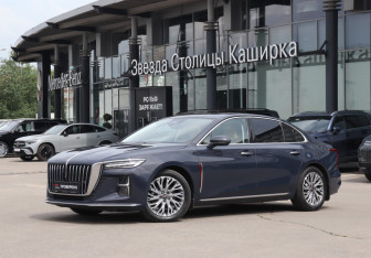 Подержанный автомобиль Hongqi H5 2024 года (22 фото)