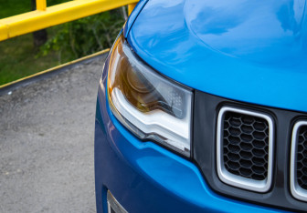 Подержанный автомобиль Jeep Compass 2019 года (14 фото)