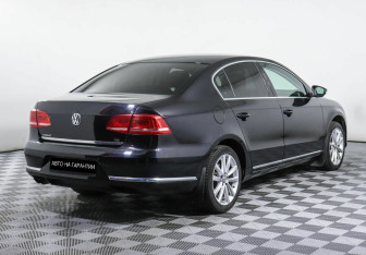 Подержанный автомобиль Volkswagen Passat Sedan 2012 года (3 фото)