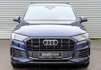Подержанный автомобиль Audi Q7 2020 года (2 фото)