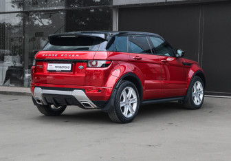 Подержанный автомобиль Land Rover Range Rover Evoque 2014 года (4 фото)