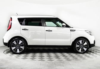 Подержанный автомобиль Kia Soul 2018 года (4 фото)