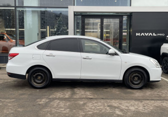 Подержанный автомобиль Nissan Almera Sedan 2018 года (4 фото)