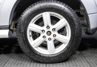 Подержанный автомобиль Mitsubishi Pajero 2011 года (23 фото)