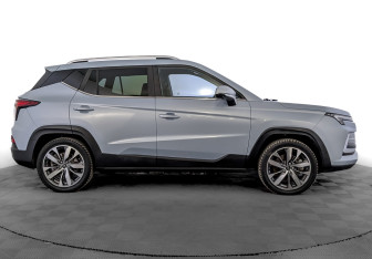 Подержанный автомобиль Москвич 3е 2023 года (4 фото)