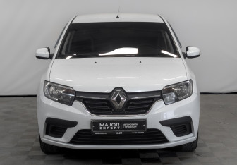 Подержанный автомобиль Renault Logan Sedan 2022 года (2 фото)