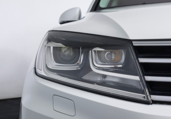 Подержанный автомобиль Volkswagen Touareg 2015 года (20 фото)