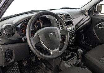 Подержанный автомобиль LADA (ВАЗ) Granta Sedan 2022 года (15 фото)