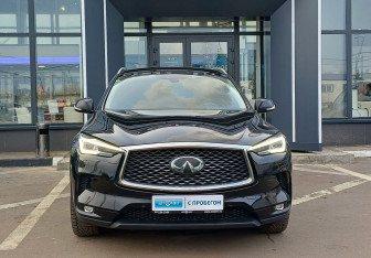 Подержанный автомобиль Infiniti QX50 2019 года (2 фото)