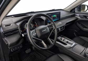 Подержанный автомобиль Haval Jolion 2021 года (15 фото)